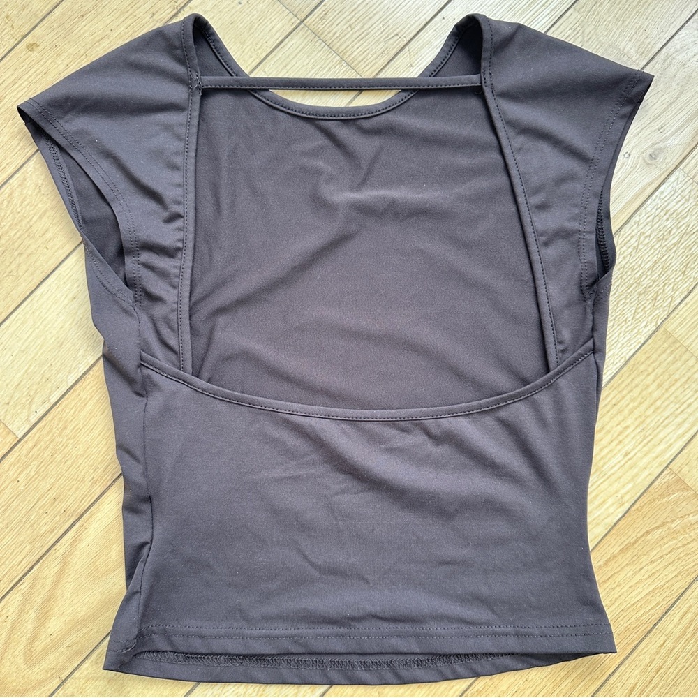 2 backless top bundle - Picture 3 of 5